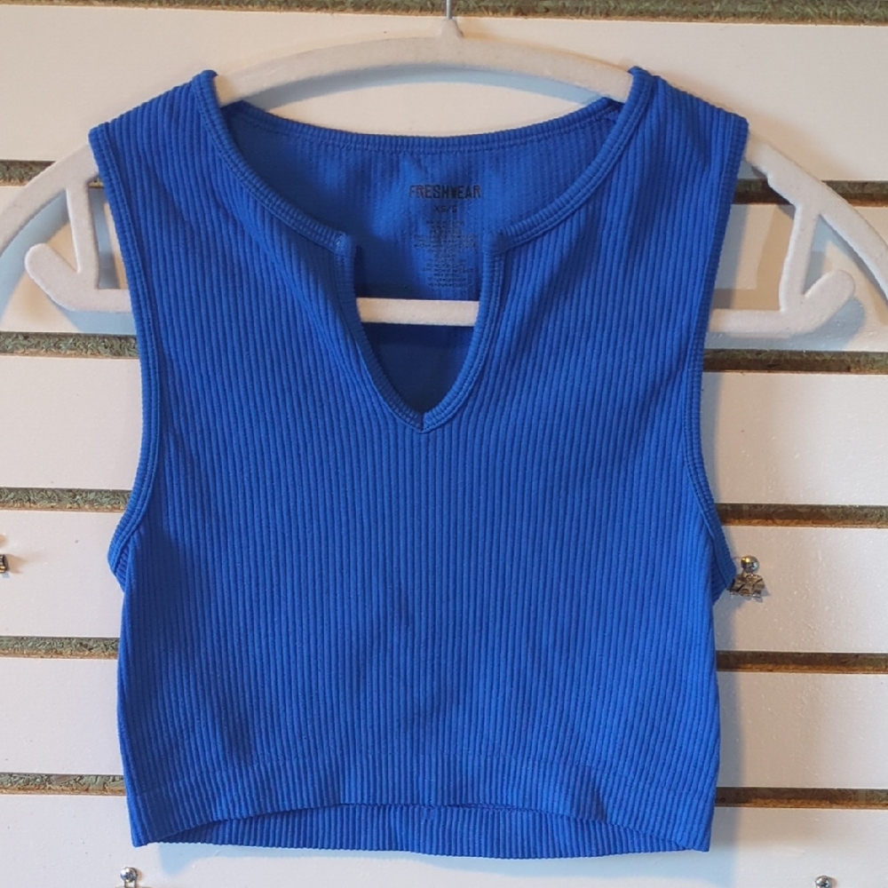 Freshwear Women's Vibrant Blue Ribbed Crop Top